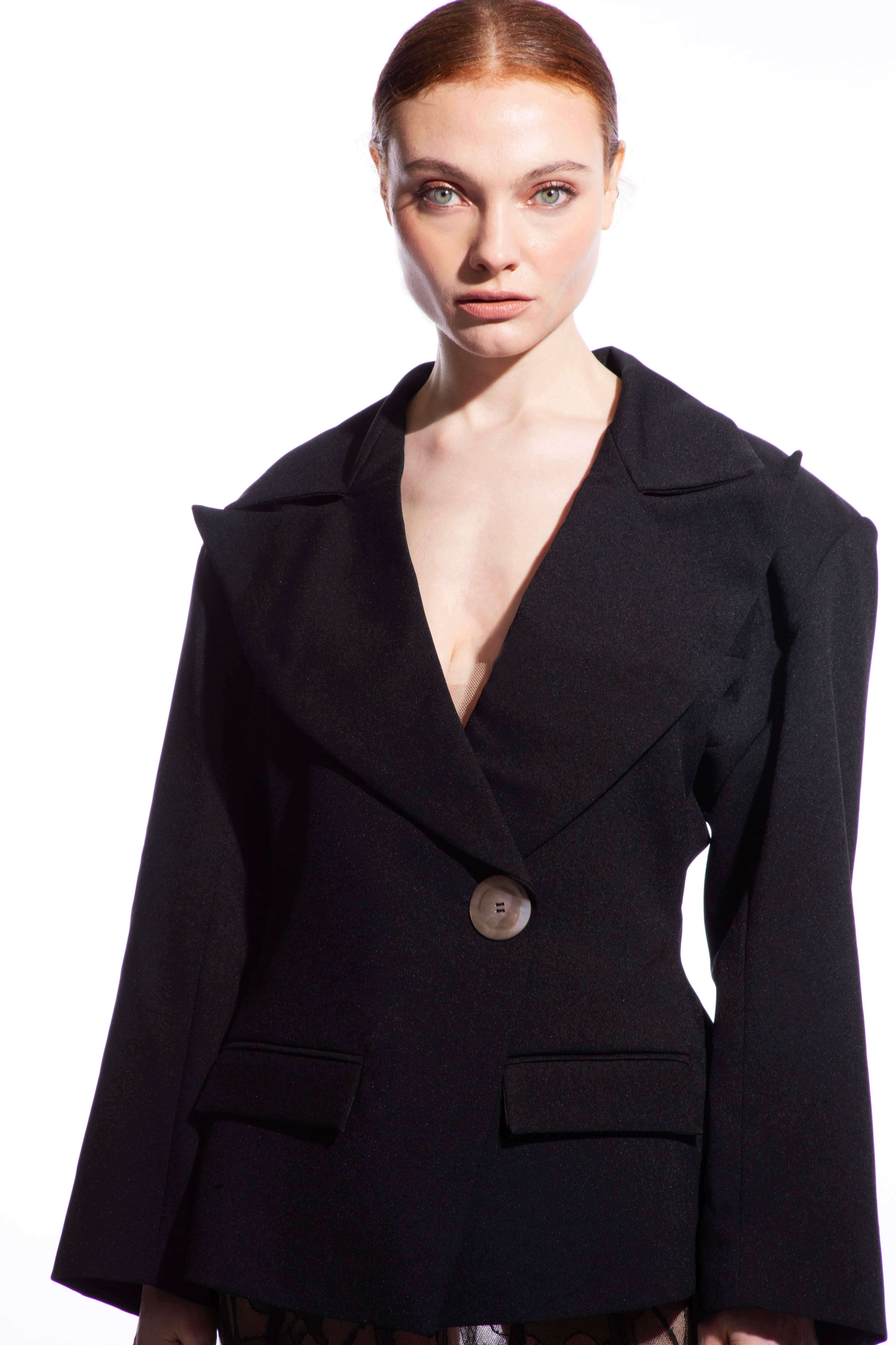 Woman wearing Black single-breasted Kacey blazer with oversized lapels by ByVarga
