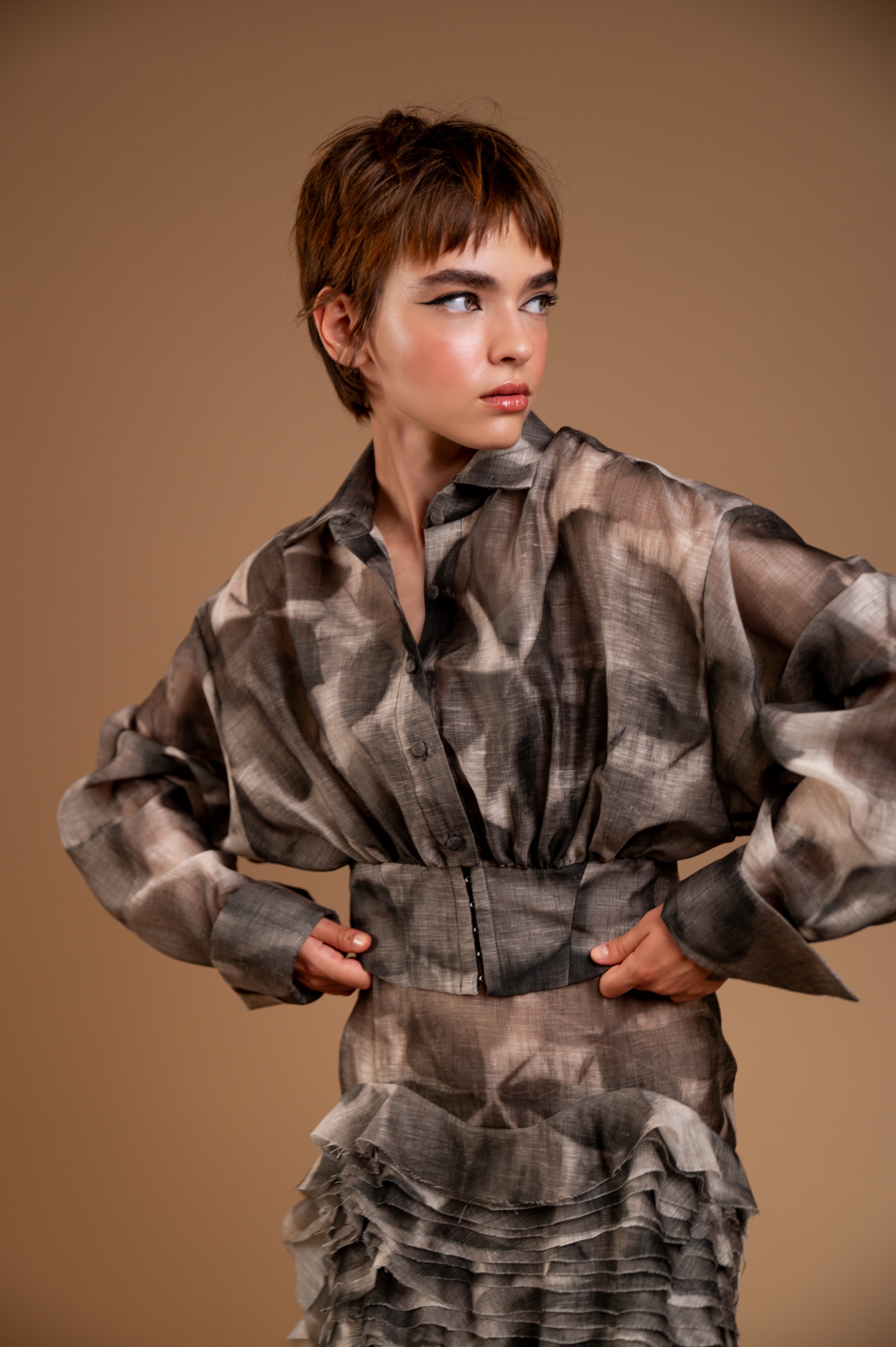 Juniper Cropped Shirt - ByVarga